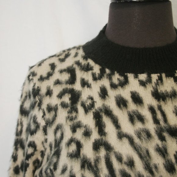 PRESS Fuzzy Leopard Spot Sweater - Picture 2 of 5